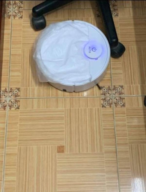 3-in-1 Large Automatic Robot Vacuum Cleaner with Self-Charging Feature photo review