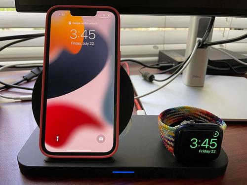 3 In 1 Wireless Charger Dock Station photo review