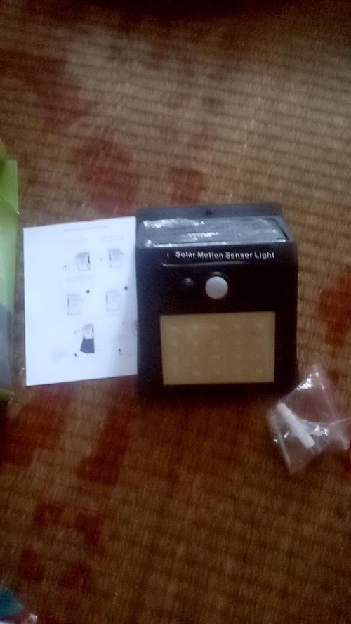 30 Led Solar Motion Sensor Light photo review