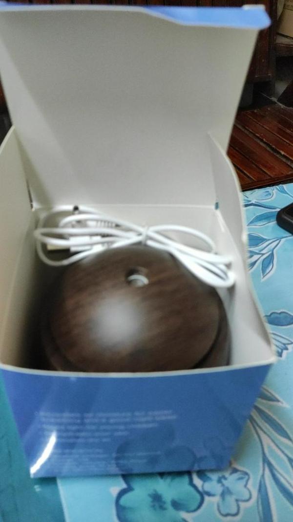 300ml Essential Oil Aroma Diffuser with Dark and Light Wood Grain photo review