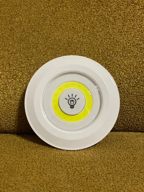 3W COB Under Cabinet Light with Wireless Remote Control and Dimmable Function photo review