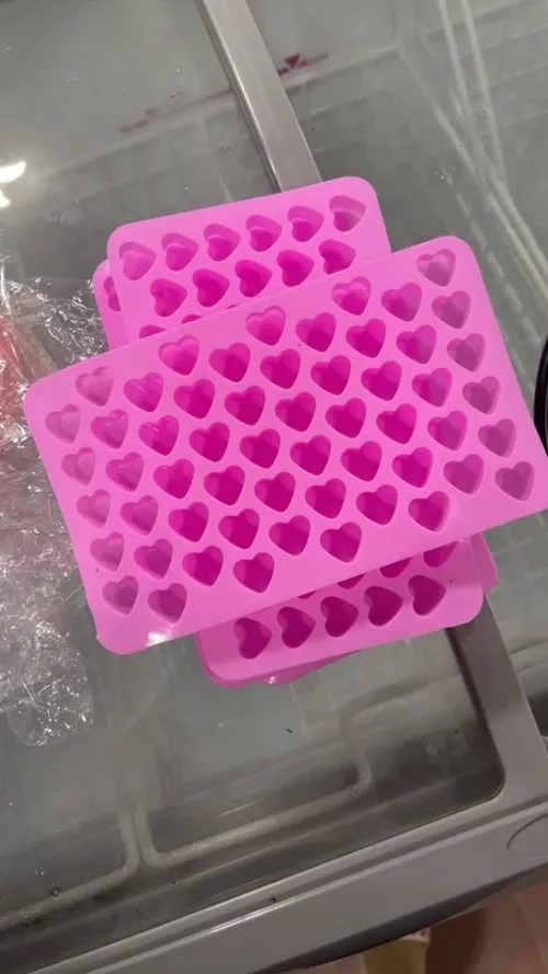 55 Love Mini Heart Shape Silicone Chocolate Ice Cube Mold - Refrigerator Baking Kitchen Mold photo review