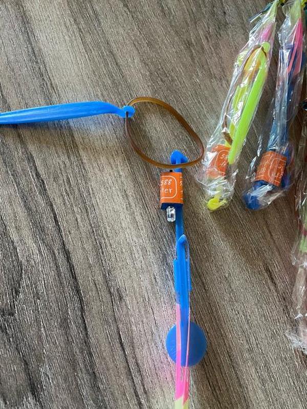 Arrow Helicopter Flying Toy With Led photo review