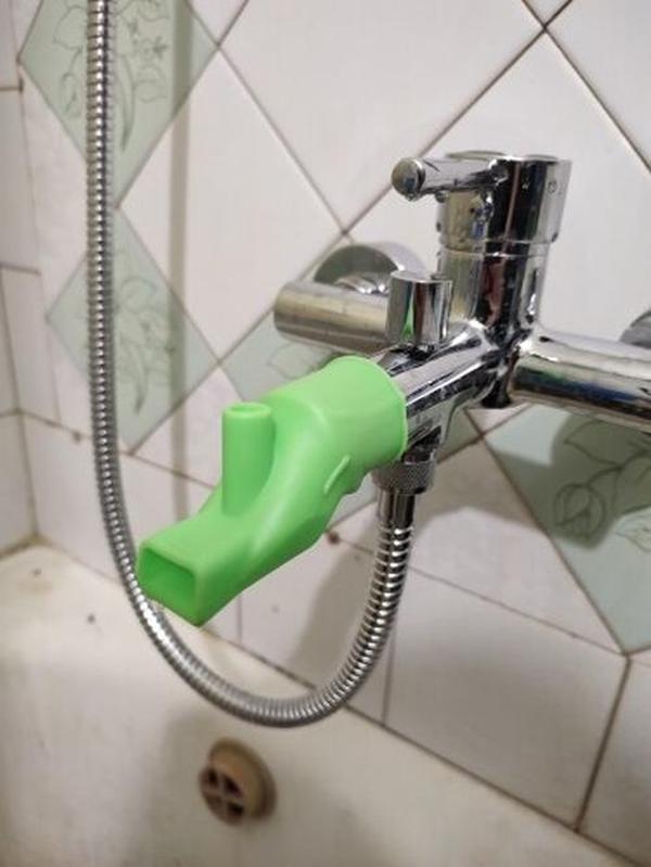 Baby Hand Washing Faucet Extender - Safe and Convenient for Bathroom and Kitchen photo review