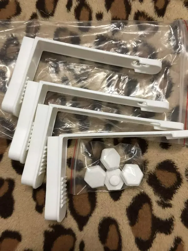 Bed Sheet Grippers Clip Set photo review