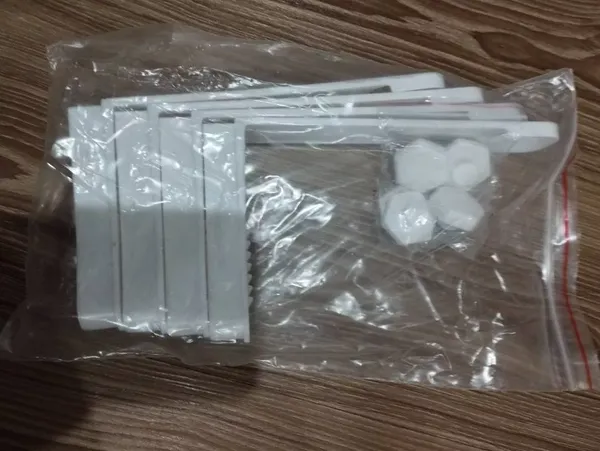 Bed Sheet Grippers Clip Set photo review