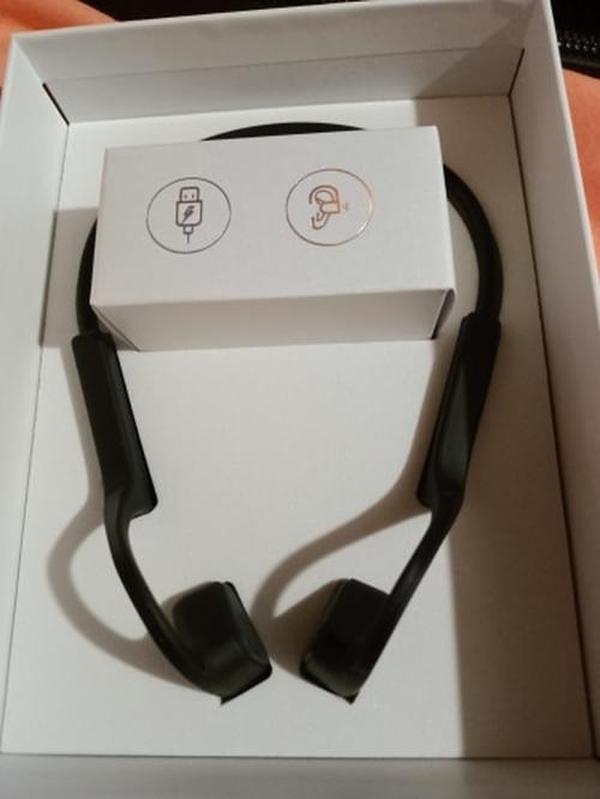 Bone Conduction Headphones Sports Earphone photo review