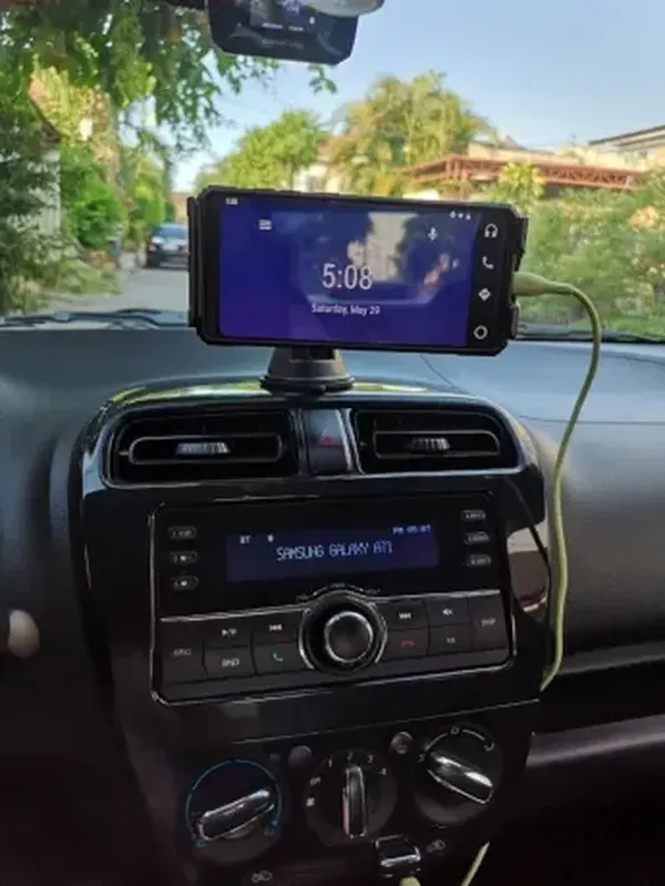 Car Mobile Phone And Tablet Holder photo review