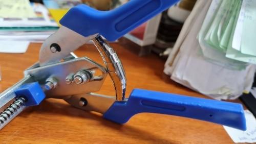 Chicken Cage Rabbit Cage Repair Pliers Lace-up Pliers photo review