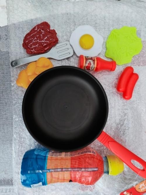 Children's Kitchen Toy Set with Steak Pan and Food for Girls & Boys photo review