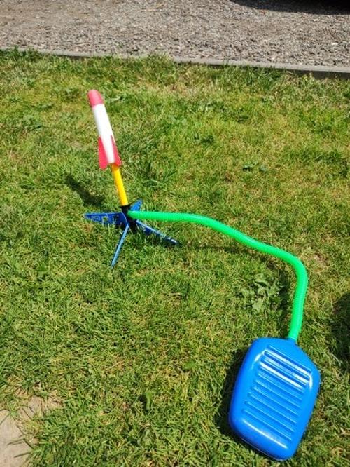 Children's Rocket Laucher Launching Toys photo review