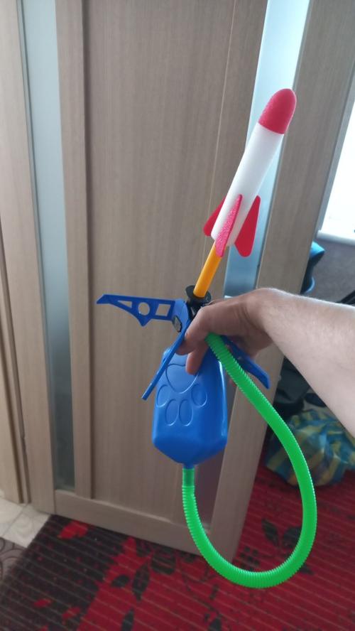 Children's Rocket Laucher Launching Toys photo review