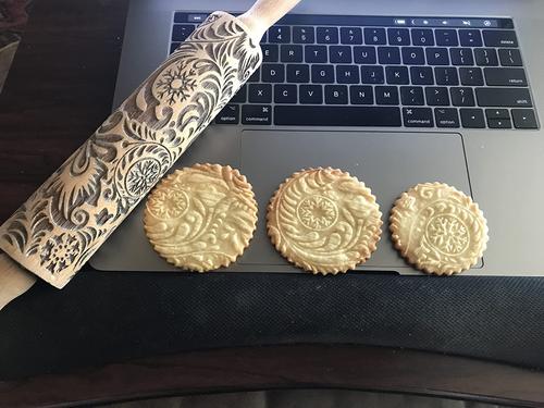 Christmas 3D Embossed Wooden Rolling Pin photo review