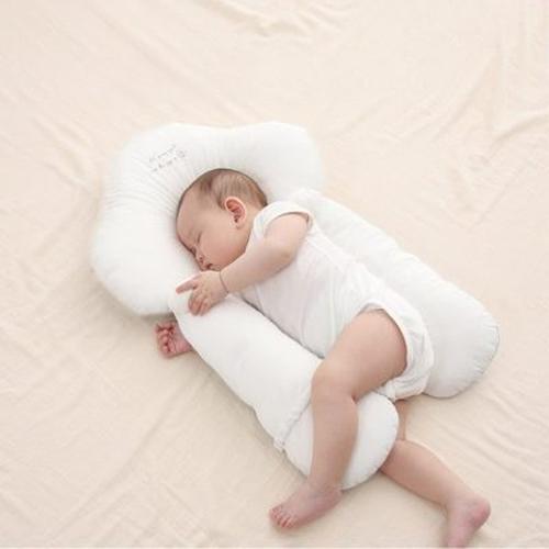 Cloud Shape Breathable Baby Pillow