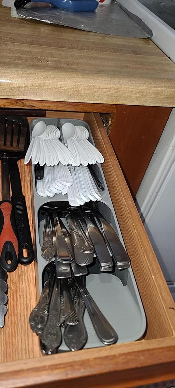 Compact Cutlery Organizer - Kitchen Drawer Organizer photo review