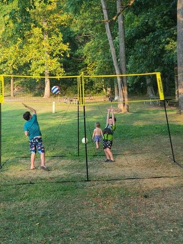 Cross Volleyball Net, PE Four Sides Standard Volleyball Net photo review