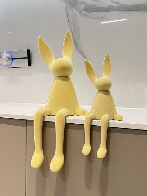 Cute Rabbit Resin Sculpture Figurines for Home Decoration