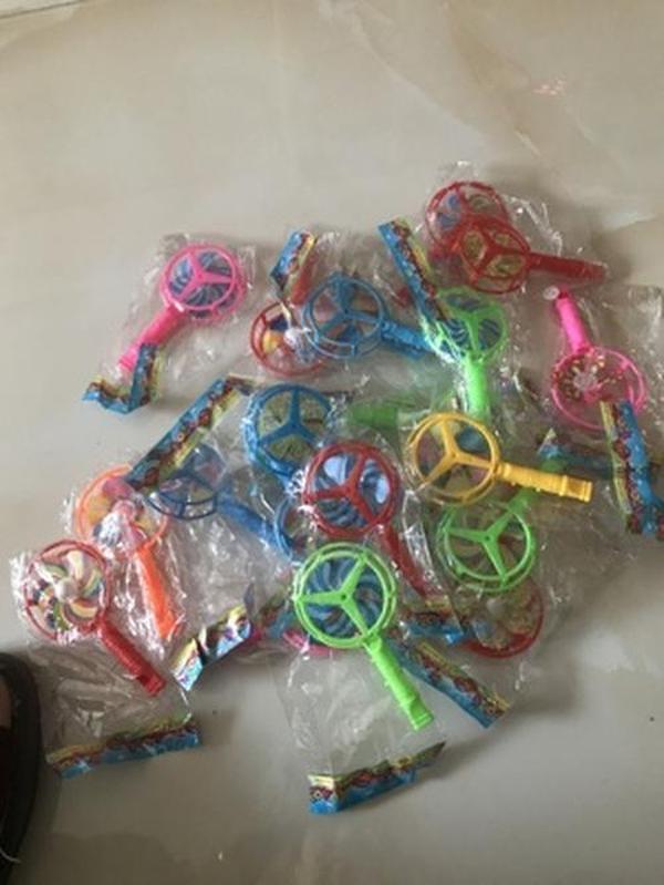 Cute Whistle Windmill Noise Makers for Kids Party Favors photo review