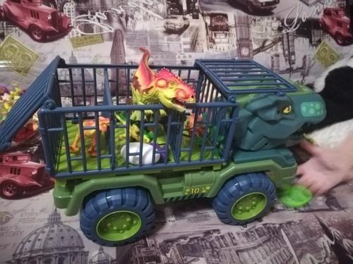 Dinocrane Original Oversized Jurassic Dinosaur Truck photo review