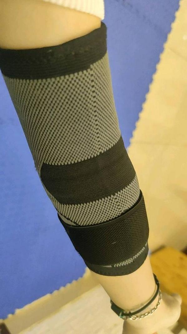 Elbow Tendonitis Brace Compression Sleeve Arm Support photo review