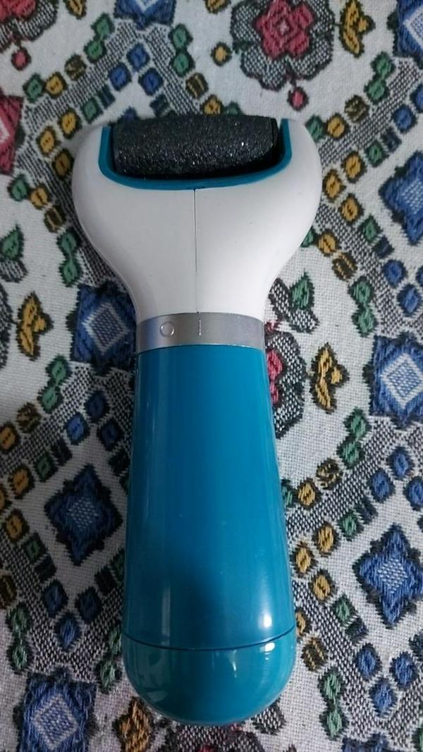 Electric Foot File Callus Remover, Pedicure Tool. photo review