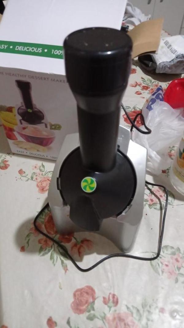 Electric Frozen Fruit Ice Cream Maker photo review