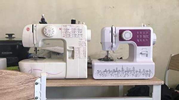 Electric Sewing Machine Overlock, Desktop Electric Small Mini Sewing Machine photo review