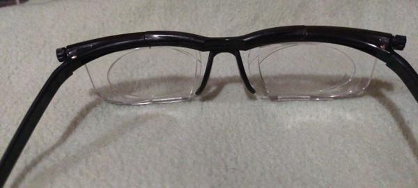 Adjustable Focus Glasses 100-700 Degree for Near and Far photo review