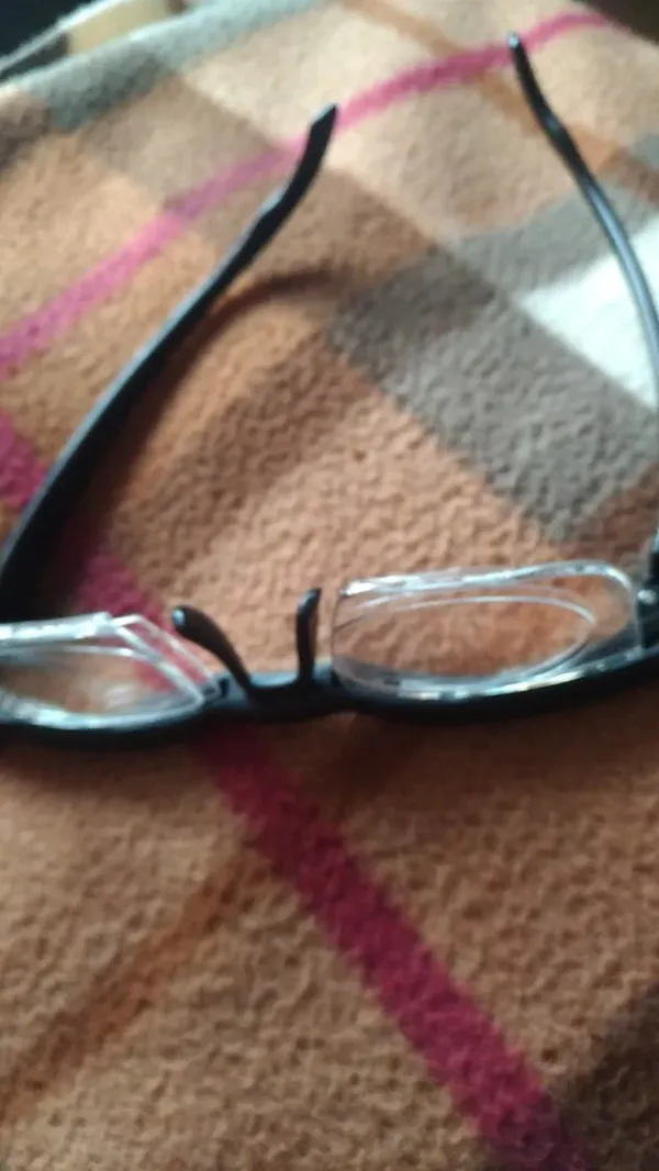 Adjustable Focus Glasses 100-700 Degree for Near and Far photo review