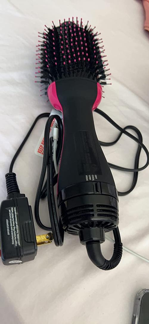 Fast Drying, Volumizing, and Frizz-Free Hair with One-Step Ionic Air Brush photo review