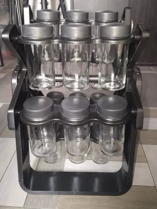 Ferris Wheel Rotating Glass Seasoning Rack 18-Piece Set photo review