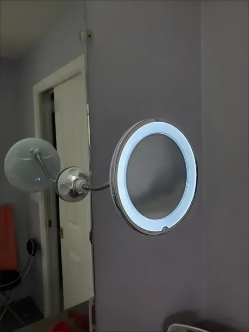 Flexible LED Magnifying Mirror for Makeup photo review