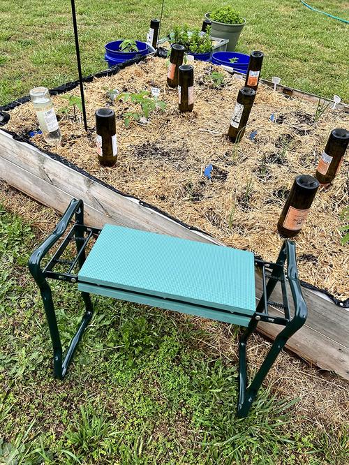 Foldable Outdoor Lawn Bench Chair With Tool Pouch Garden photo review