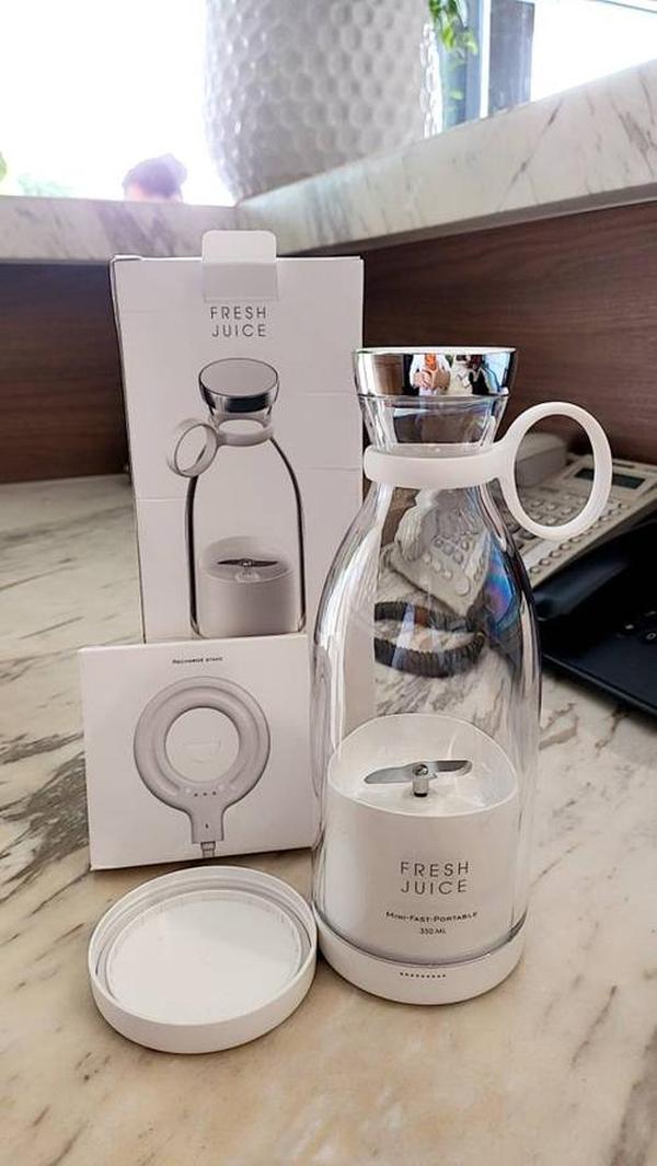 Freshjuice Portable Bottle Blender photo review