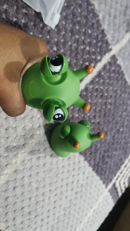 Green Bug Squeeze Toy with Grass Eyes - Sensory Toy for Kids and Adults photo review