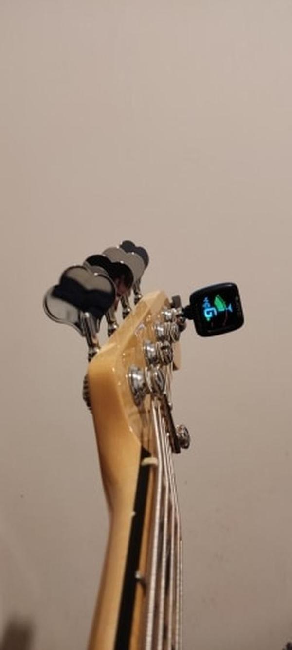 Guitar Bass Violin Tuner Tuning photo review