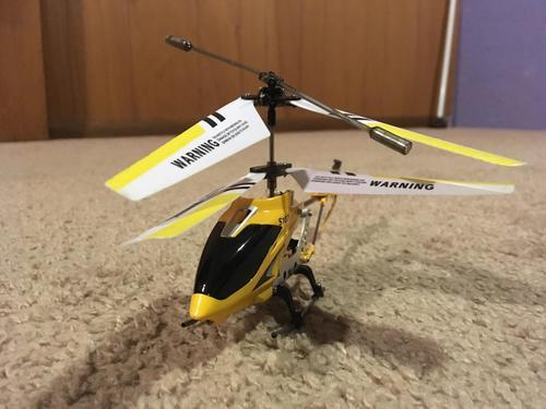 Hercules Unbreakable 3.5Ch Rc Helicopter Mini Rc Helicopter With Gyro Crimson photo review