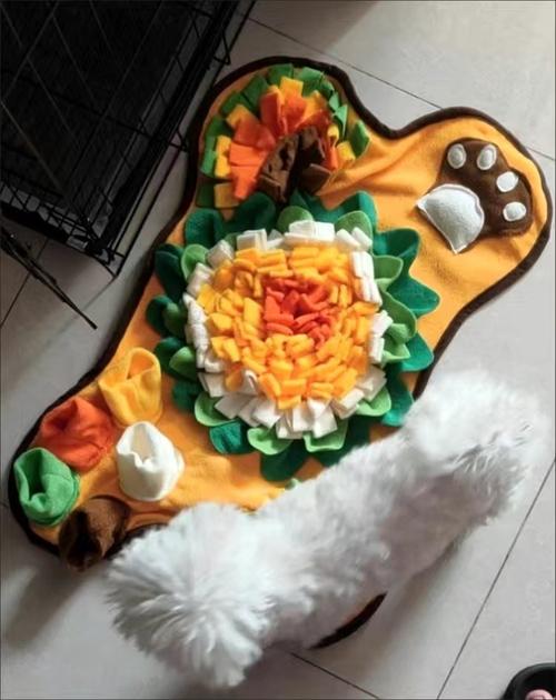 Interactive Dog Mat for Training, Stress Relief, and Slow Feeding photo review