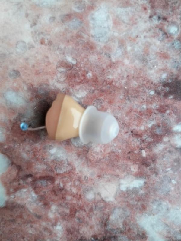 Invisible In-Ear Hearing Aid Sound Amplifier photo review