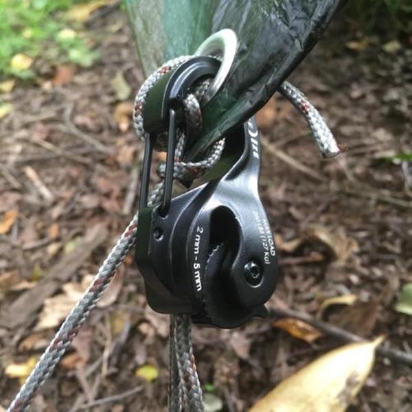 Knot-Free Cord Tightening Carabiner Rope Tightener Carabiner Clip photo review