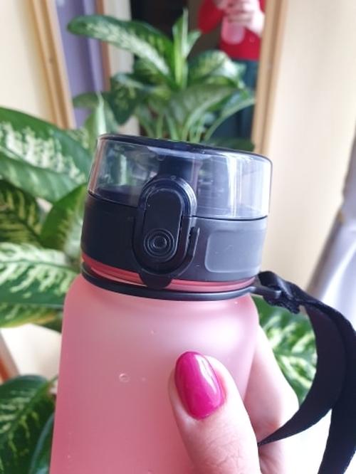 Leak-proof Portable Outdoor Travel Thermos Flask photo review