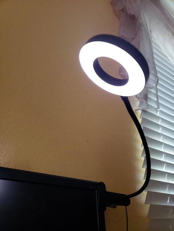 LED Flexible Gooseneck Desk Lamp with 3 Color Modes and 10 Brightness Levels photo review