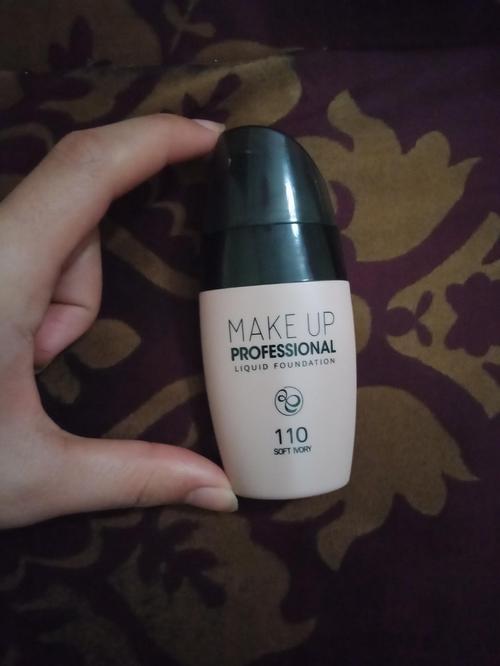 Long-lasting Non-marking Isolation Foundation Cream photo review