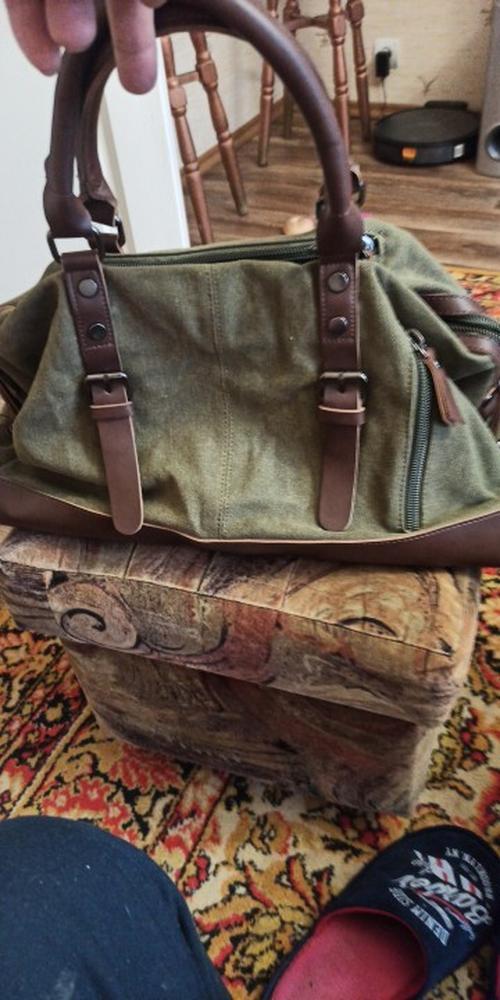 Men's Waxed Canvas Travel Duffle Bag - Waterproof, Durable, Stylish photo review