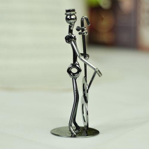 Metal Musician Guitar Player Statue for Home Decor