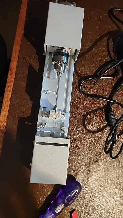 Mini Lathe for Wood and Metal with Polishing and Cutting Capabilities(100W, 2000-8000RPM) photo review