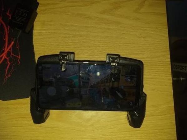 Mobile Gaming Controller photo review