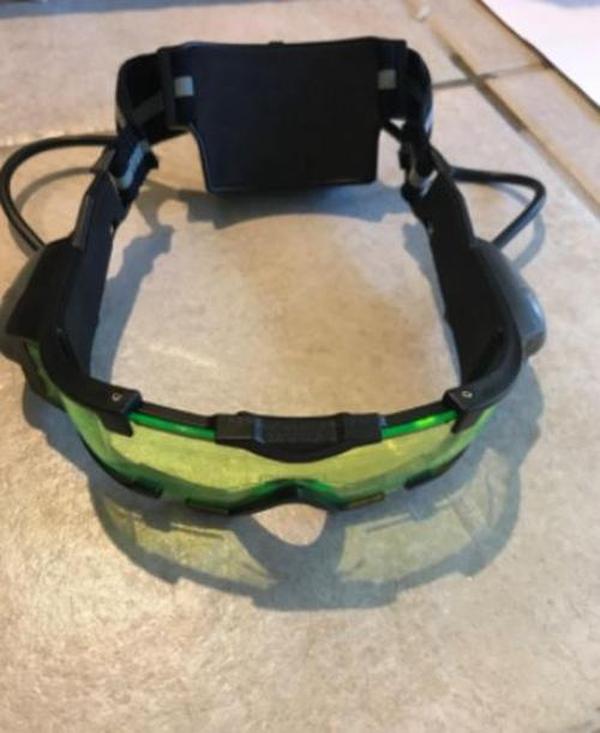 Night Vision Goggles, Adjustable Kids-Led Night Goggles Eye Protection Glass with Anti-laser Lens photo review