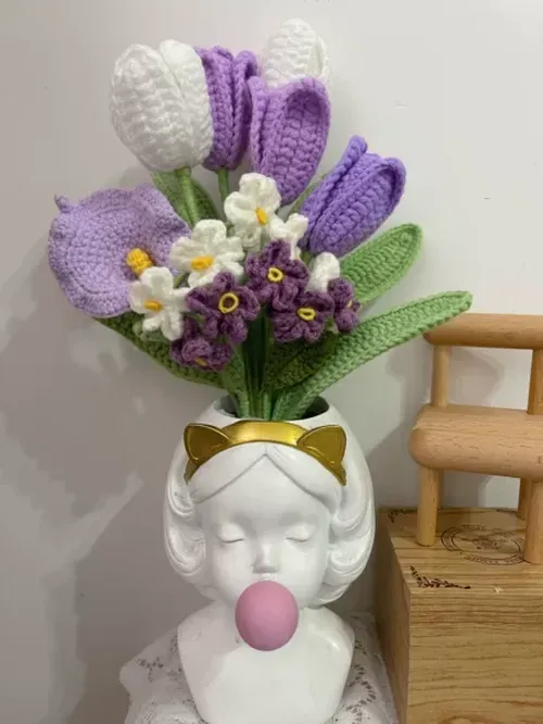 Nordic Cute Human Head Resin Flower Vase for Home Decoration photo review