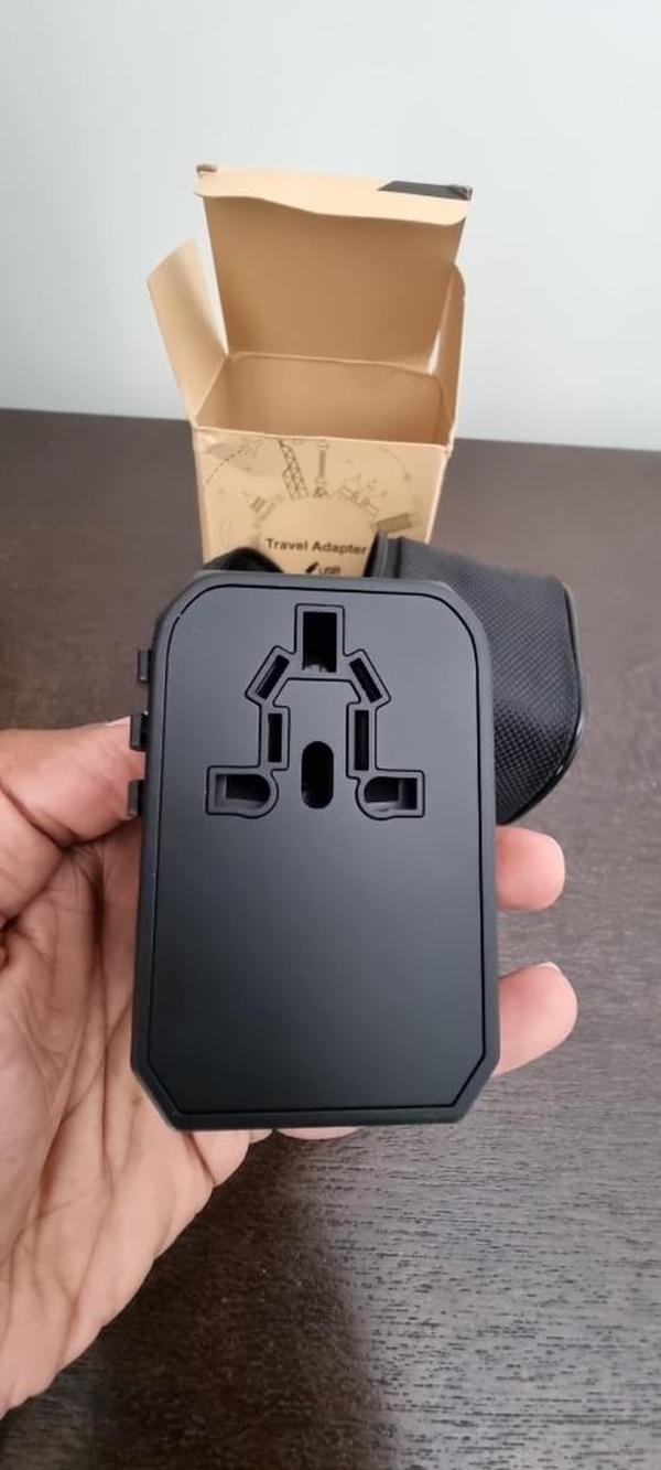 One-Size-Fits-All Travel Plug Adapter That Works In 150+ Countries photo review